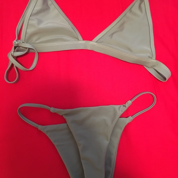 Grey bikini - Picture 2 of 2